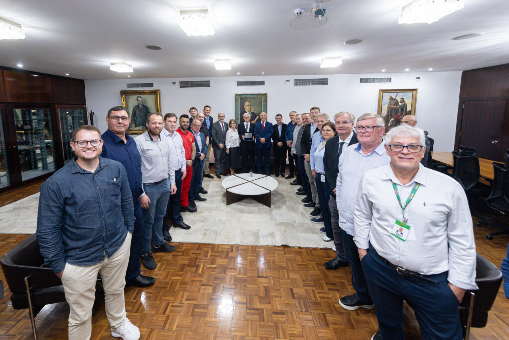 PORTO ALEGRE - RS - BRASIL. 06/11/2025: Homenagem aos 30 Anos da Rádio Feliz . Fotos: Marcelo Oliveira / ALRS