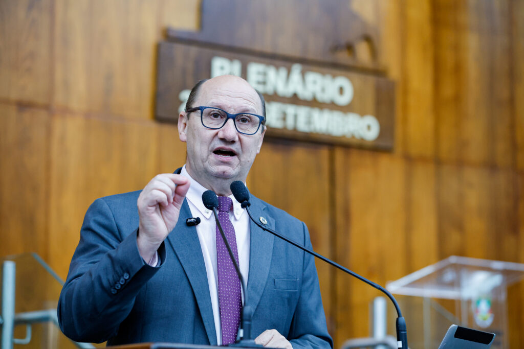 PORTO ALEGRE - RS - BRASIL - 10/03/2026: Sessão Plenária Ordinária. Ordem do dia. Foto: Foto: Fernando Gomes / ALRS