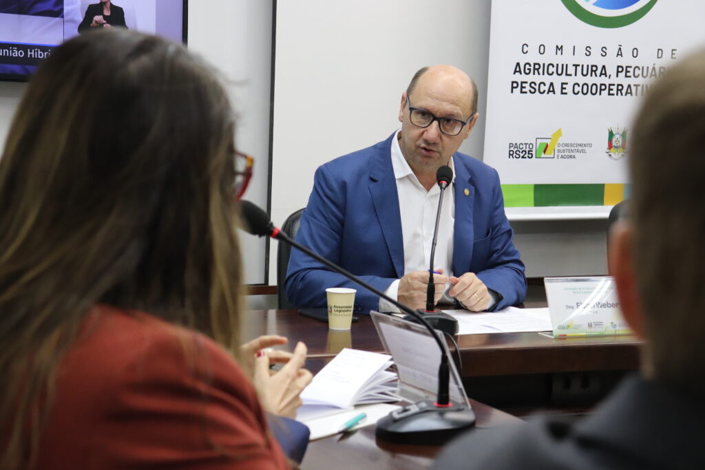 Deputado defende redução de royalties da soja e questiona testagens 