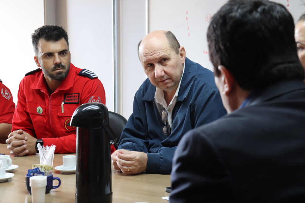 Deputado e Voluntersul articulam com a EGR renovação de convênio com bombeiros voluntários de Igrejinha, Nova Petrópolis e Garibaldi